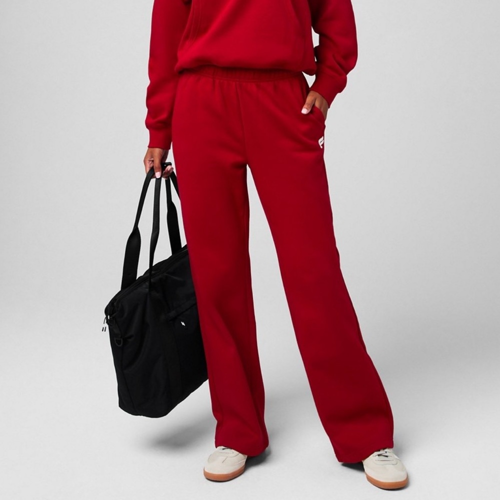 Fabletics Cozy Fleece Wide Leg Sweatpant in Holly Berry